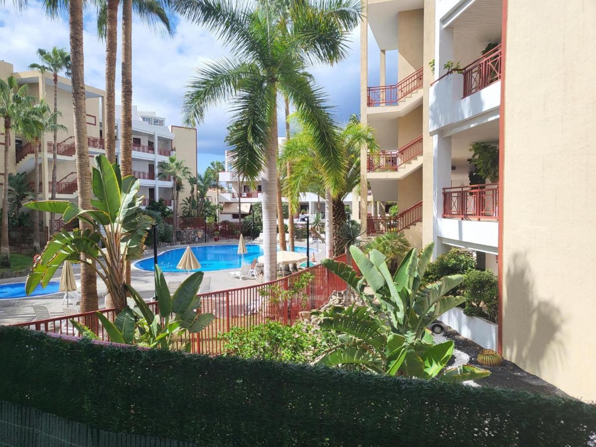 Oasis Palm Mar By Helloapartments Exterior foto