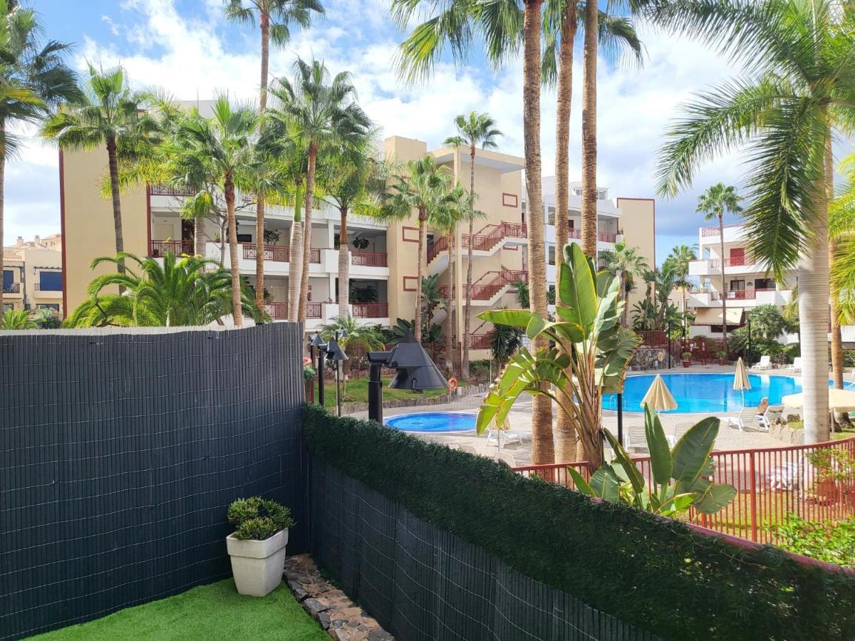 Oasis Palm Mar By Helloapartments Exterior foto